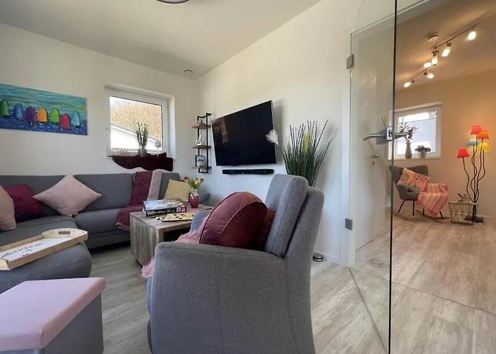 Sonnenweg 38 Lakeview House Rubin Diemelsee بيت للعطل